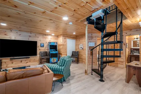 40-84 Spotted Bear Lane Highlands NC 28741