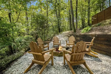 40-84 Spotted Bear Lane Highlands NC 28741