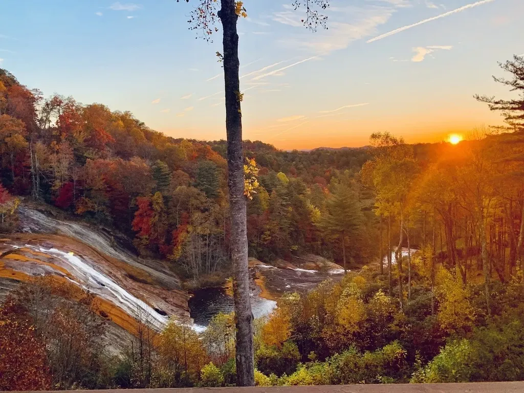 76 Upper Tanglewood Road Lake Toxaway NC 28747