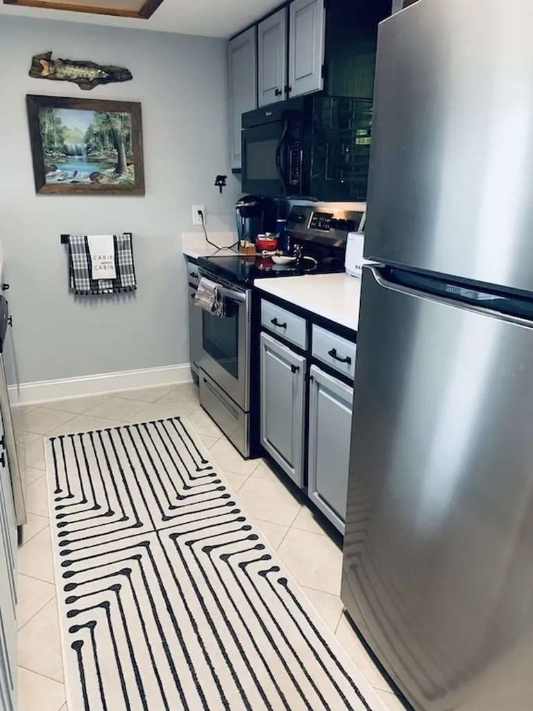 76 Upper Tanglewood Road Lake Toxaway NC 28747