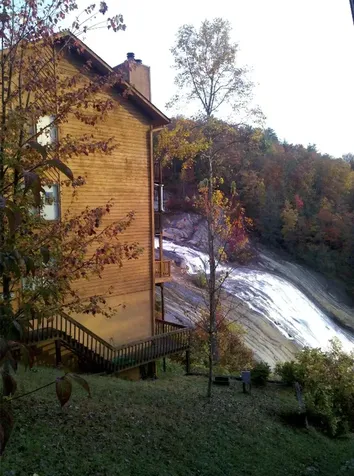 76 Upper Tanglewood Road Lake Toxaway NC 28747