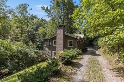 142 Edwards Creek Road Highlands NC 28741