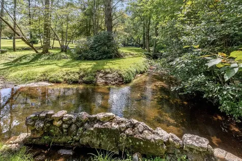 142 Edwards Creek Road Highlands NC 28741