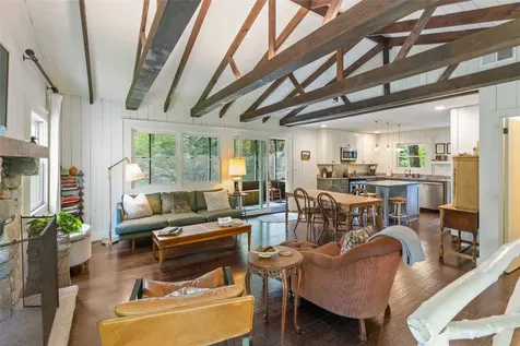 142 Edwards Creek Road Highlands NC 28741