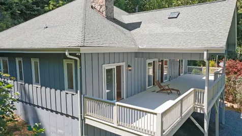 1926 Wilkes Knob Road Franklin NC 28734