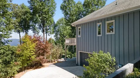 1926 Wilkes Knob Road Franklin NC 28734