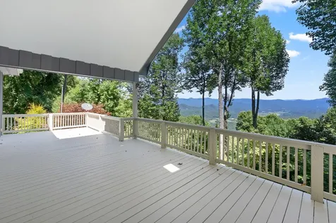 1926 Wilkes Knob Road Franklin NC 28734