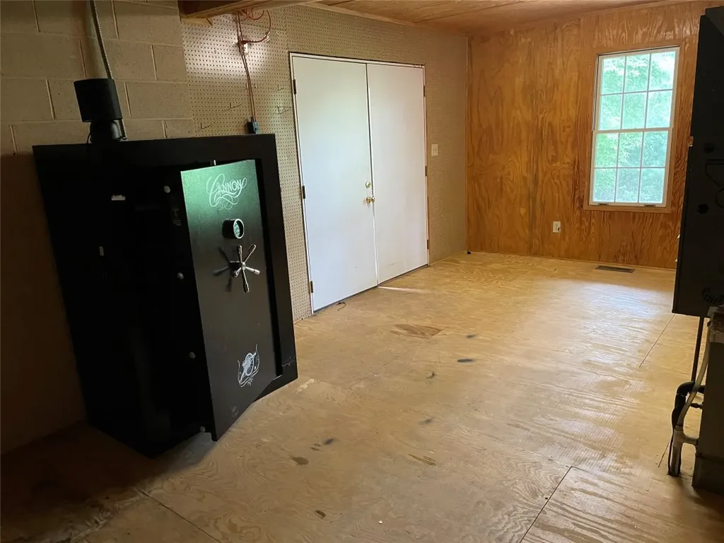 212 Club Colony Lane Lake Toxaway NC 28747