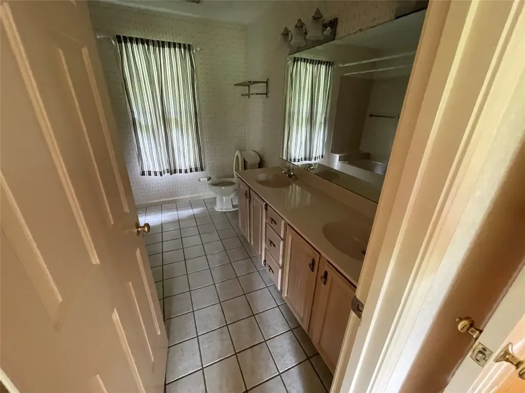 212 Club Colony Lane Lake Toxaway NC 28747