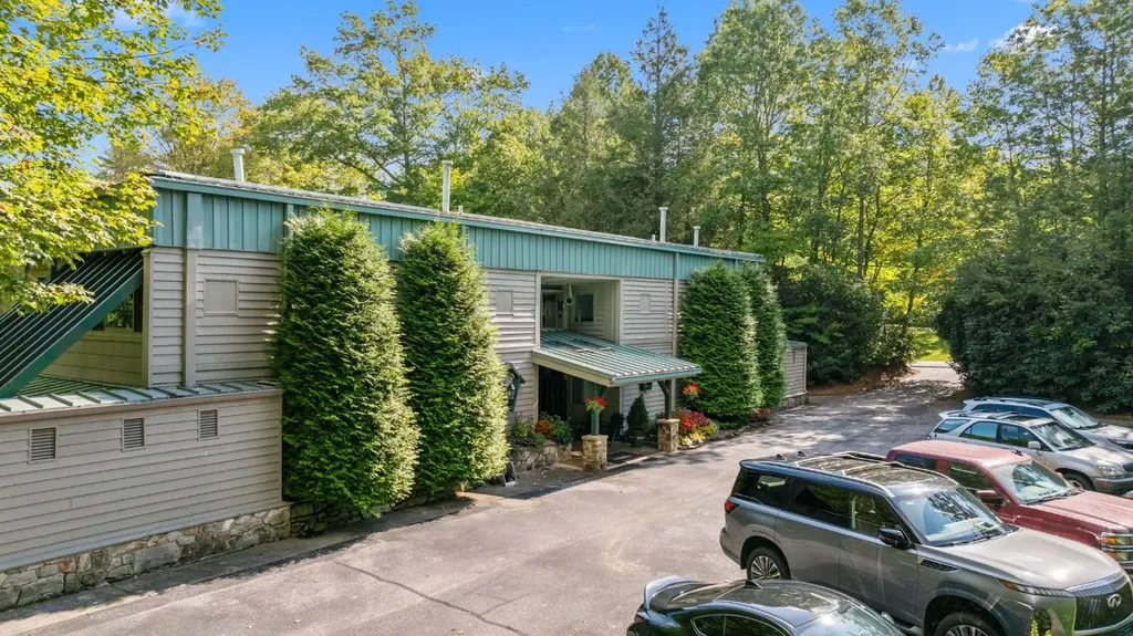 510 5th Street Highlands NC 28741