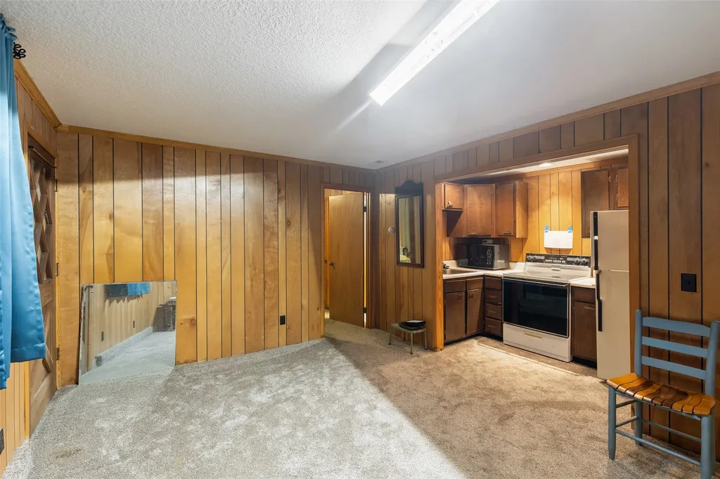 66 Forrest Lane Highlands NC 28741