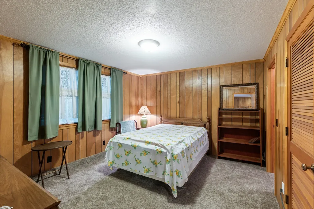 66 Forrest Lane Highlands NC 28741