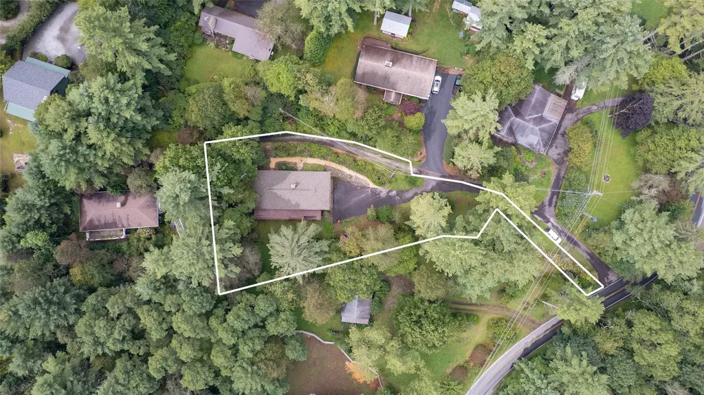 66 Forrest Lane Highlands NC 28741