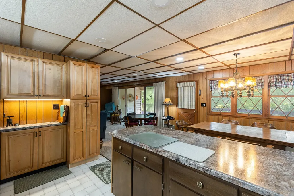 66 Forrest Lane Highlands NC 28741