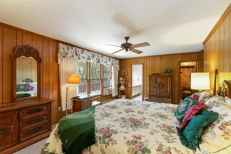 66 Forrest Lane Highlands NC 28741