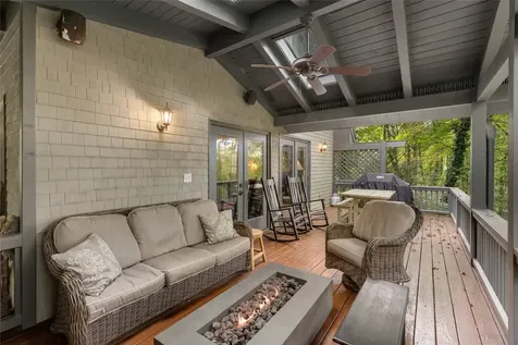 180 Wyanoak Road Highlands NC 28741