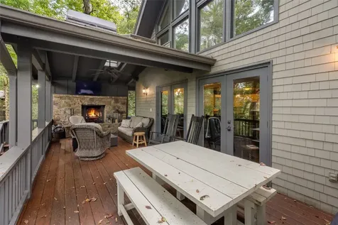 180 Wyanoak Road Highlands NC 28741