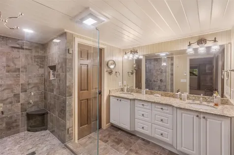 180 Wyanoak Road Highlands NC 28741