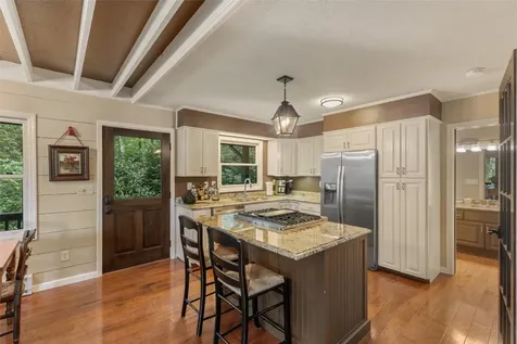 180 Wyanoak Road Highlands NC 28741