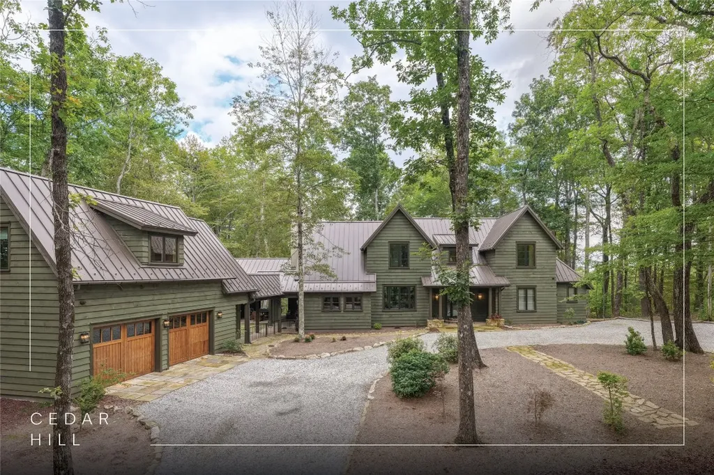 15 E. Ridge Road Cashiers NC 28717