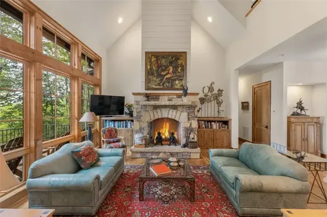 15 E. Ridge Road Cashiers NC 28717