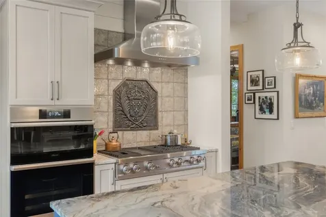 15 E. Ridge Road Cashiers NC 28717