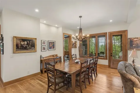 15 E. Ridge Road Cashiers NC 28717