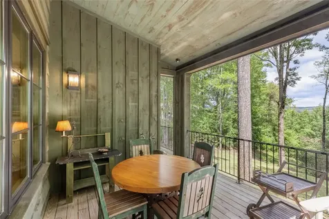 15 E. Ridge Road Cashiers NC 28717