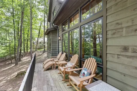 15 E. Ridge Road Cashiers NC 28717