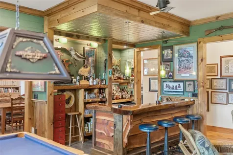 15 E. Ridge Road Cashiers NC 28717