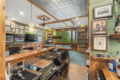 15 E. Ridge Road Cashiers NC 28717