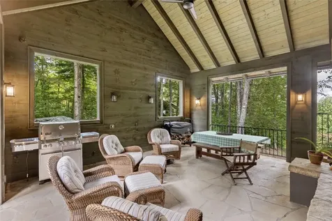 15 E. Ridge Road Cashiers NC 28717