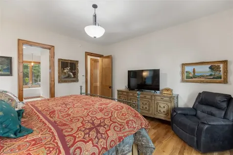 15 E. Ridge Road Cashiers NC 28717