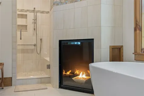 15 E. Ridge Road Cashiers NC 28717