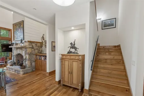 15 E. Ridge Road Cashiers NC 28717