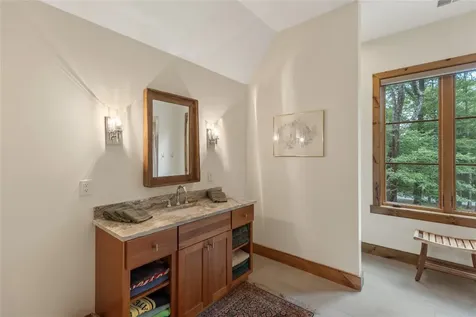 15 E. Ridge Road Cashiers NC 28717