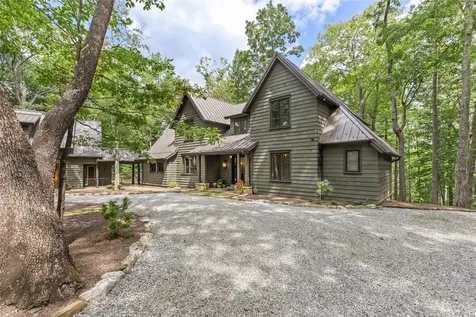 15 E. Ridge Road Cashiers NC 28717