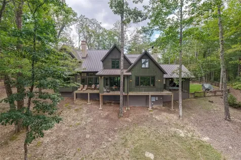 15 E. Ridge Road Cashiers NC 28717