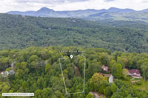 15 E. Ridge Road Cashiers NC 28717