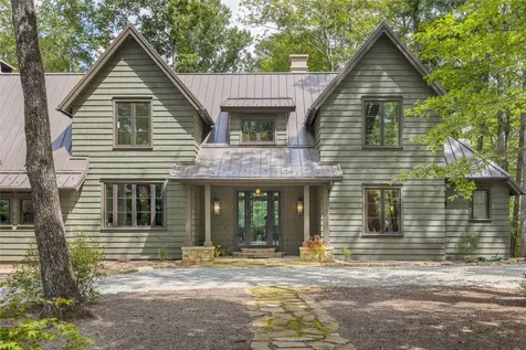 15 E. Ridge Road Cashiers NC 28717