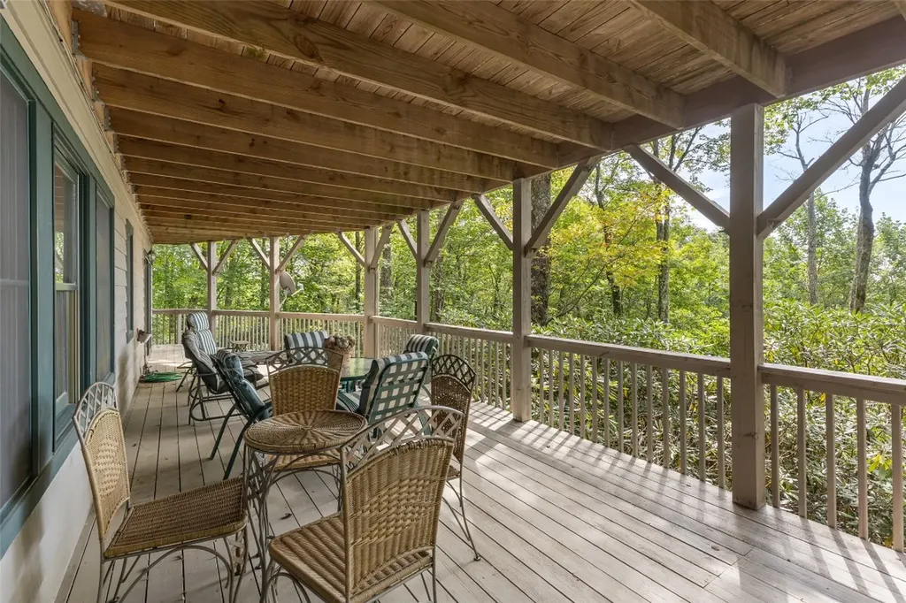 973 Highgate Road Highlands NC 28741