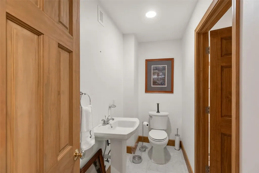 973 Highgate Road Highlands NC 28741