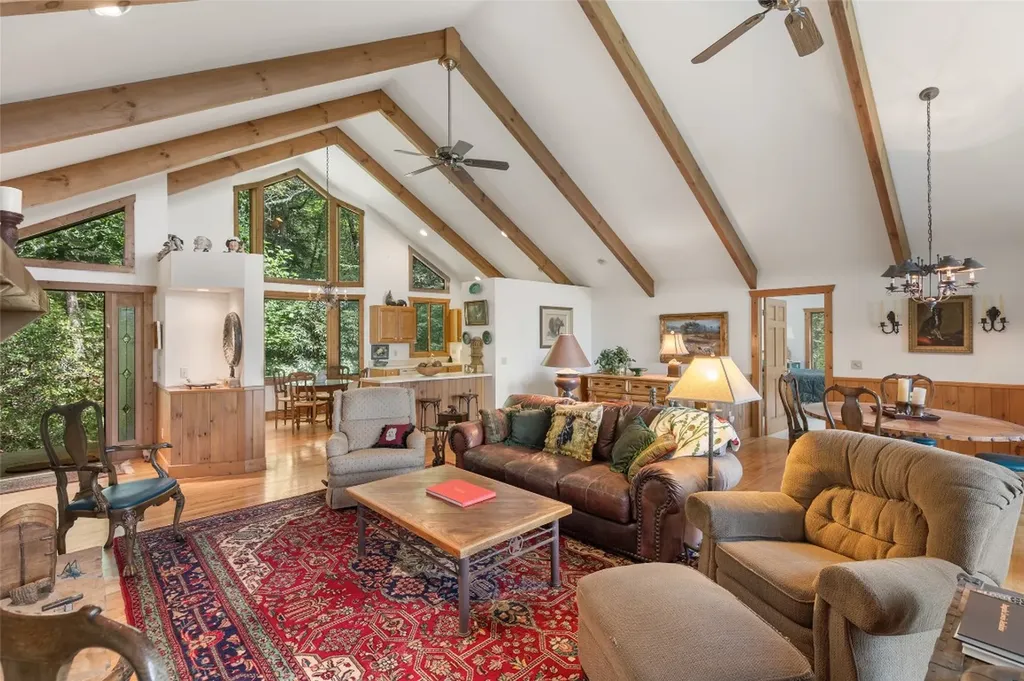 973 Highgate Road Highlands NC 28741