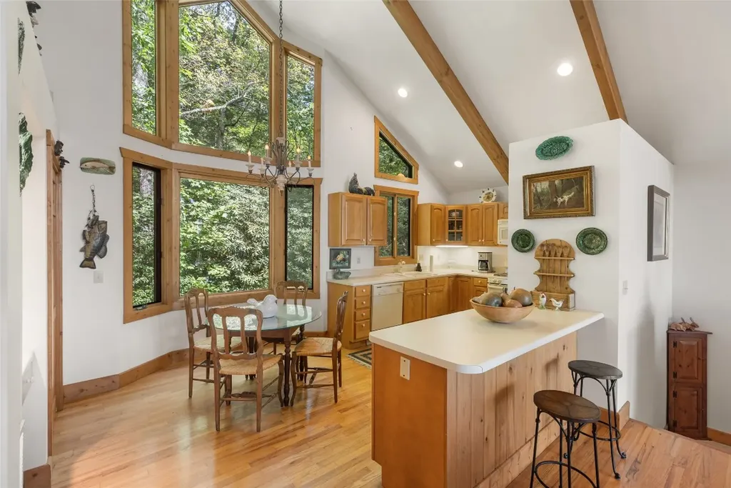 973 Highgate Road Highlands NC 28741