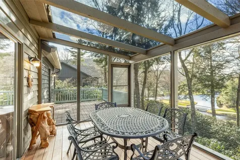 124 Spruce Lane Highlands NC 28741