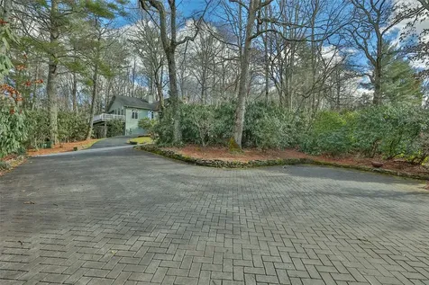 124 Spruce Lane Highlands NC 28741