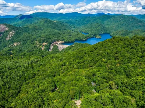 286 Hedgewood Drive Tuckasegee NC 28783