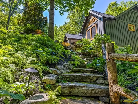 286 Hedgewood Drive Tuckasegee NC 28783