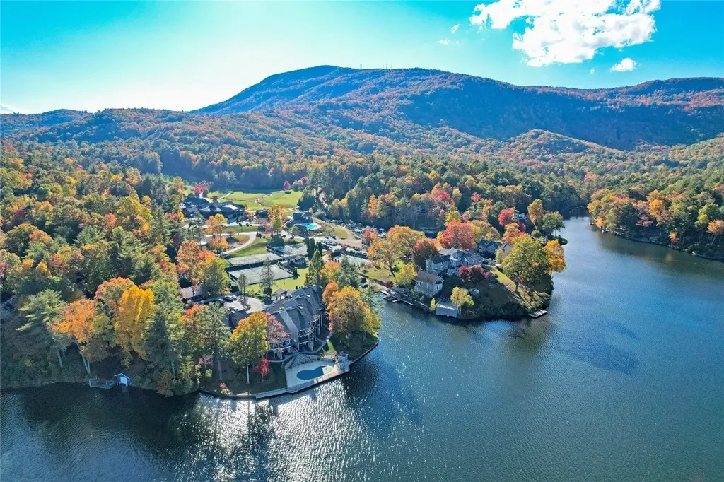 Tbd Lucy Lane Lake Toxaway NC 28747