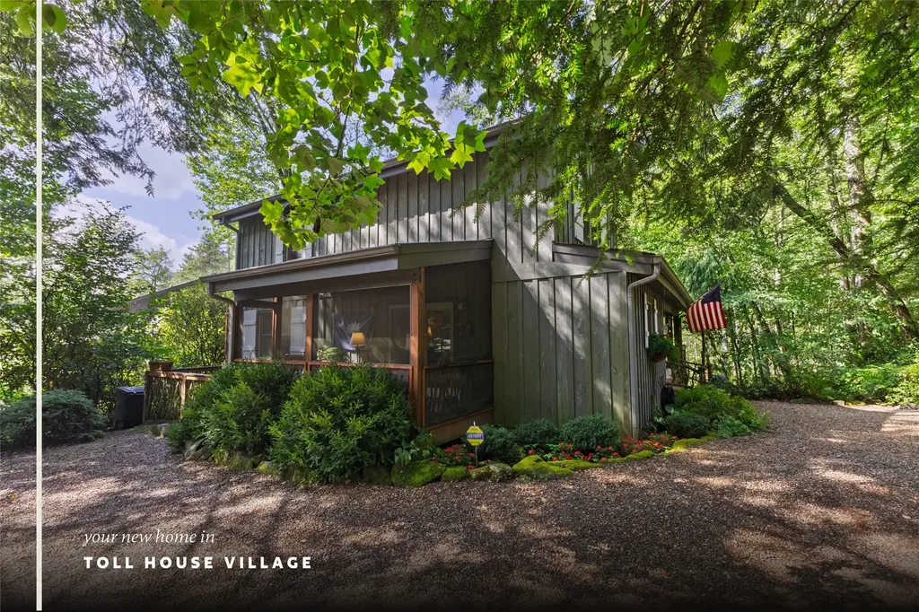 24 Little Pond Lane Cashiers NC 28717
